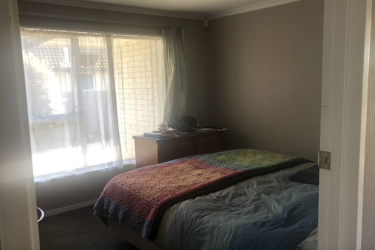 Photo of property in 81 Lowry Avenue, Redwood, Christchurch, 8051