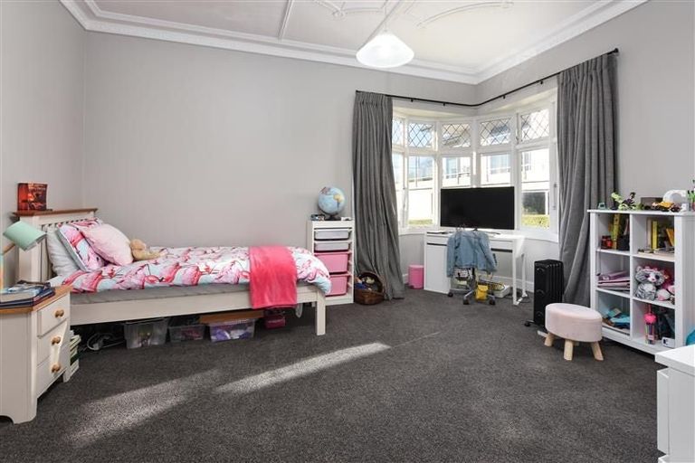 Photo of property in 17 Falcon Street, Kaikorai, Dunedin, 9010