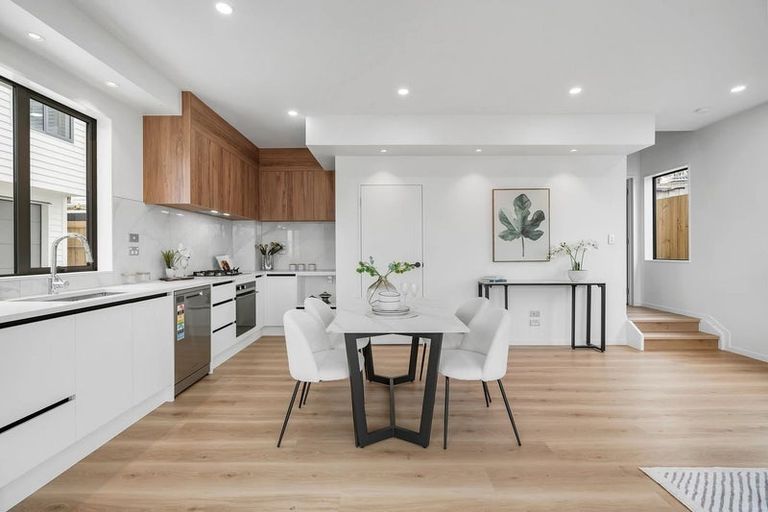 Photo of property in 104d Moire Road, West Harbour, Auckland, 0618