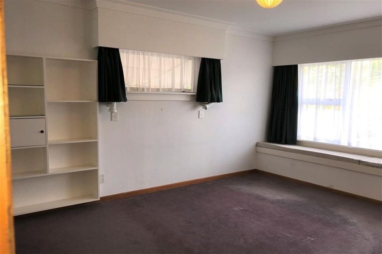 Photo of property in 66 Tarahua Road, Welbourn, New Plymouth, 4310