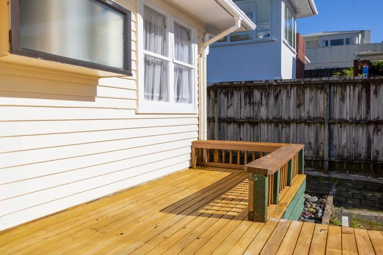 Photo of property in 47a Glengarry Road, Glen Eden, Auckland, 0602