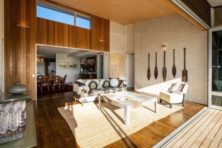 Photo of property in 84 Matarua Rise, Waimarama, Havelock North, 4294