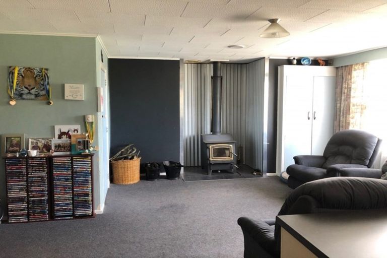 Photo of property in 15 Moffat Street, Nightcaps, 9630