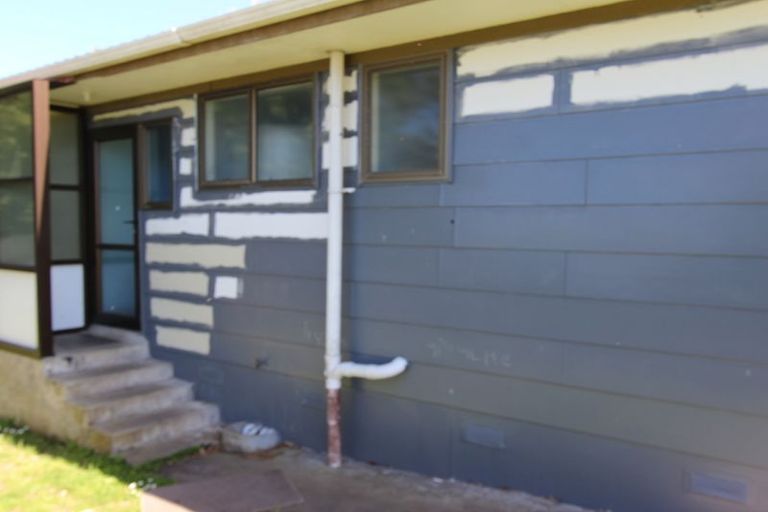 Photo of property in 2/25 Poutini Place, Manurewa, Auckland, 2102