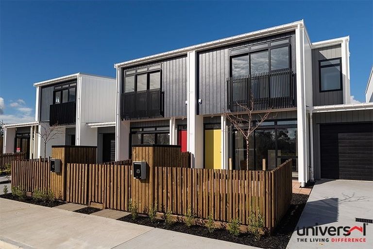 Photo of property in 4d Nohoanga Road, Karaka, Papakura, 2113