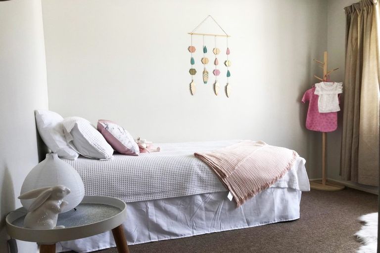 Photo of property in 1a Waddell Lane, Avondale, Christchurch, 8061