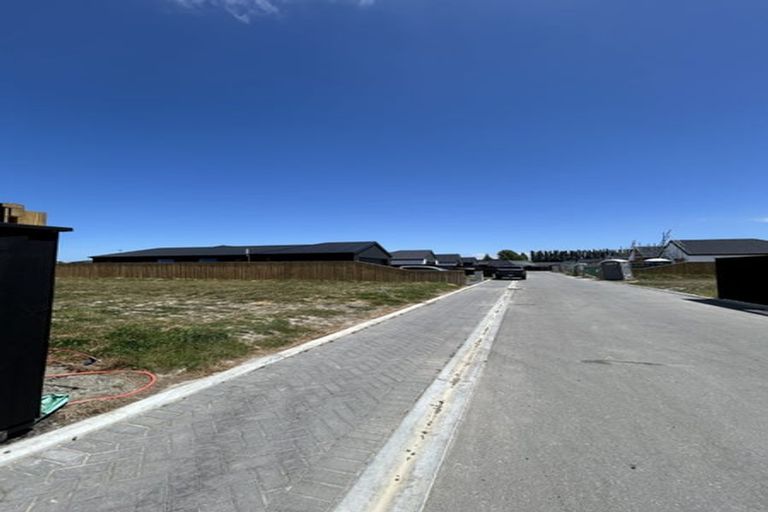 Photo of property in 12 Rakau Lane, Casebrook, Christchurch, 8051