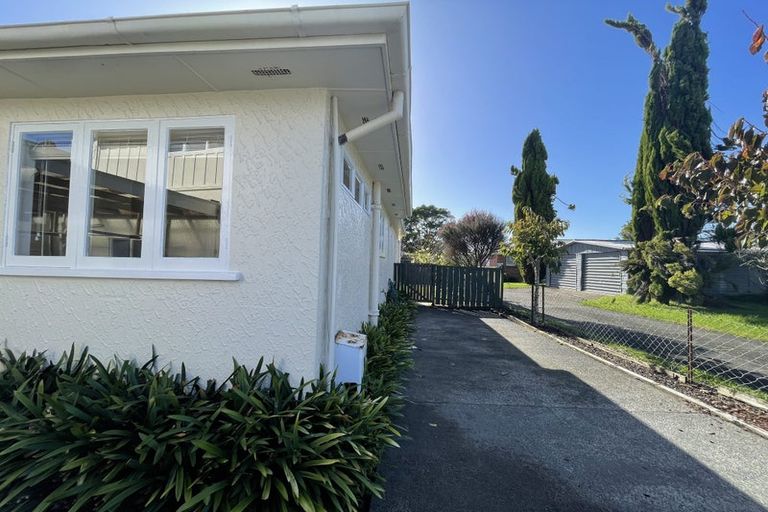 Photo of property in 35 Alma Road, Milford, Auckland, 0620