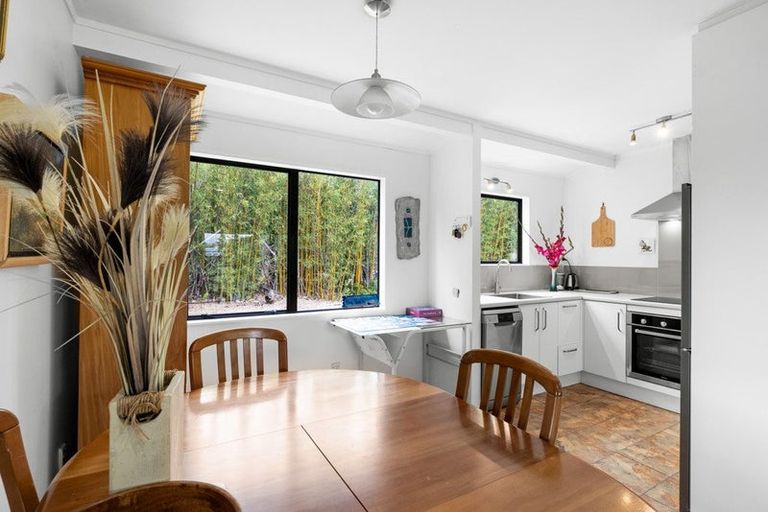 Photo of property in 15 Insley Street, Mangawhai, 0505