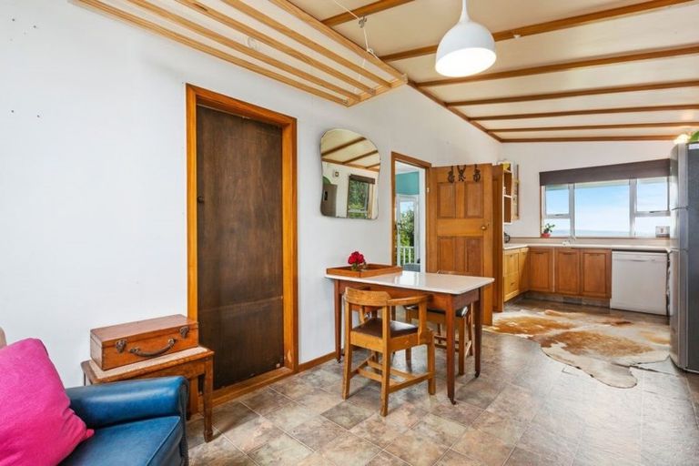 Photo of property in 162 Purakaunui Road, Mihiwaka, Port Chalmers, 9081