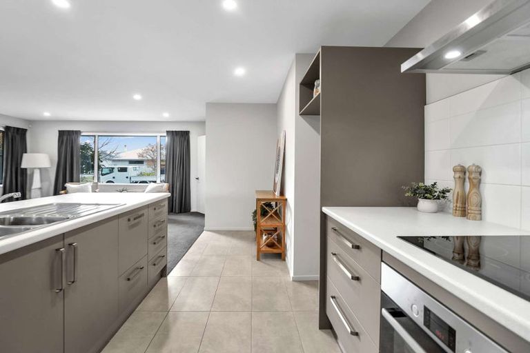 Photo of property in 17 Hillbourne Street, Halswell, Christchurch, 8025