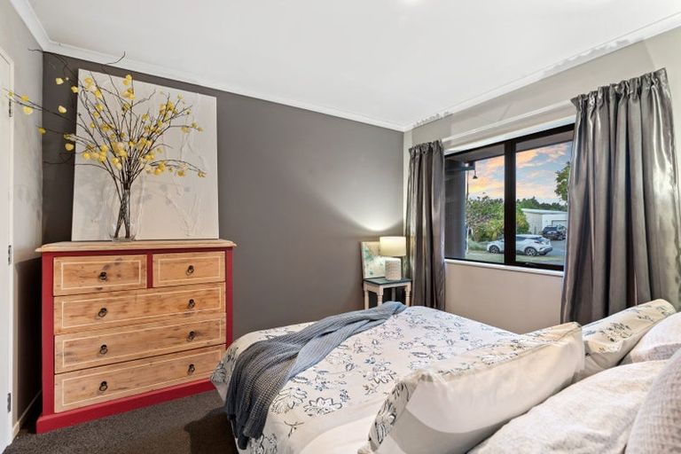 Photo of property in 3 Hemingway Place, Spencerville, Christchurch, 8083