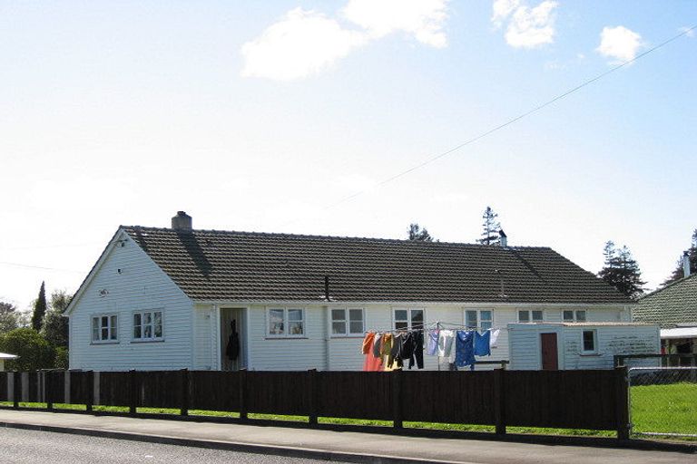 Photo of property in 45 Grey Street, Marton, 4710