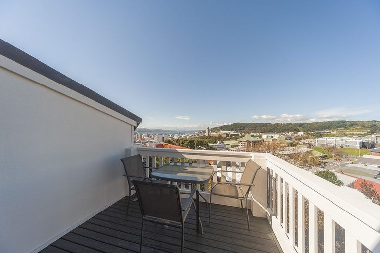 Photo of property in 53b Hankey Street, Mount Cook, Wellington, 6011