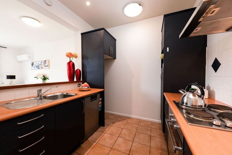 Photo of property in 116/2 Armoy Drive, East Tamaki, Auckland, 2016