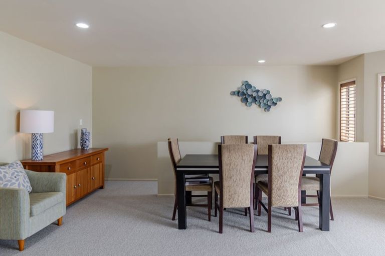 Photo of property in 22 Paremata Drive, Paremata, Porirua, 5024