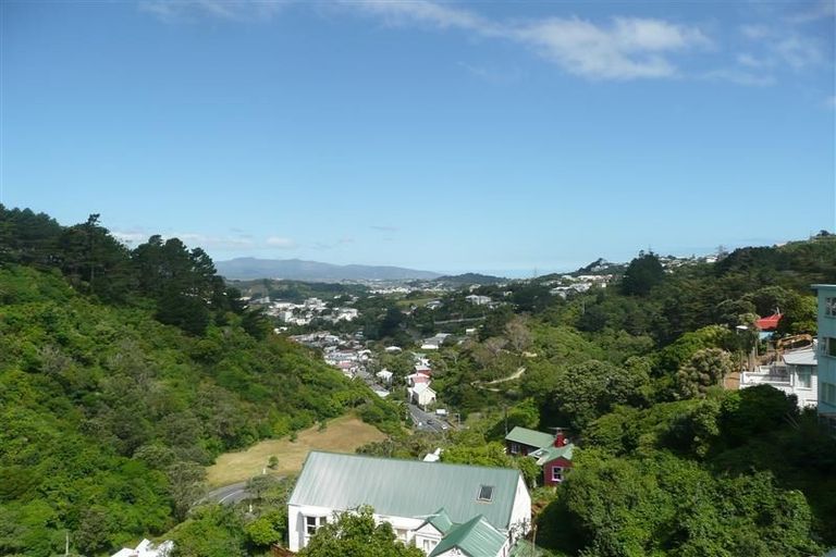 Photo of property in 129 Raroa Road, Aro Valley, Wellington, 6012