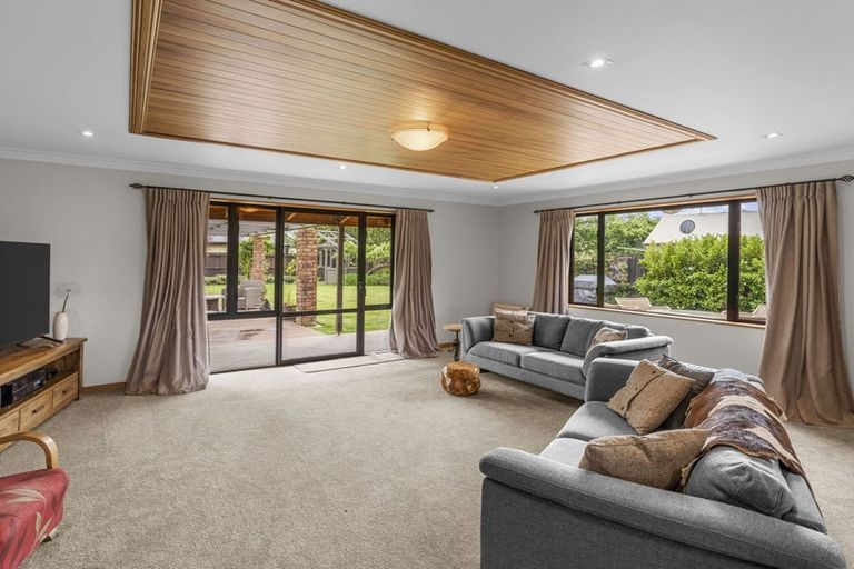 Photo of property in 3 Cathcart Crescent, Prebbleton, 7604