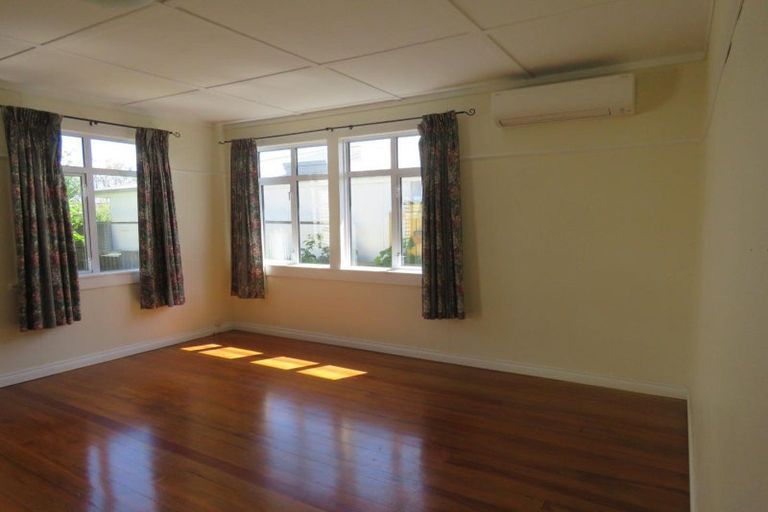 Photo of property in 36 Newton Street, Fitzroy, New Plymouth, 4312