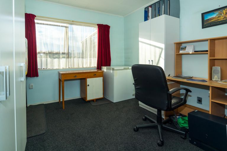 Photo of property in 19 Cook Street, Oceanview, Timaru, 7910