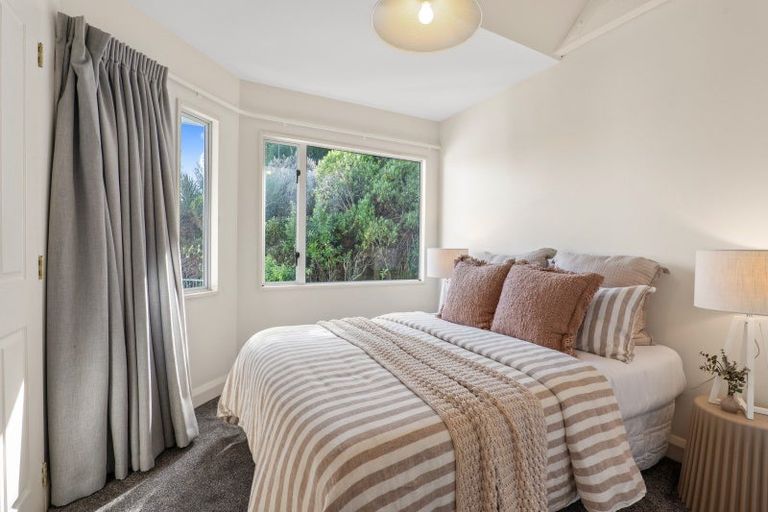 Photo of property in 19 Enticott Place, Huntsbury, Christchurch, 8022