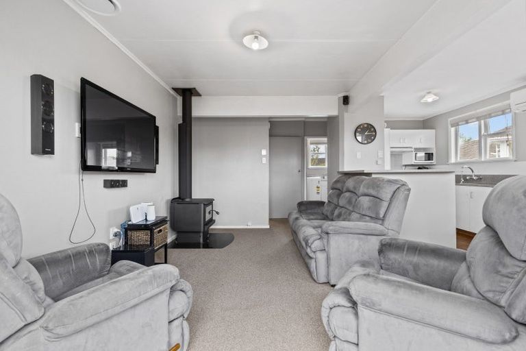 Photo of property in 8 Le Quesne Place, Fairfield, Hamilton, 3214