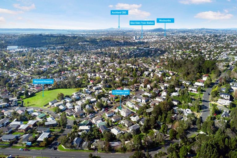 Photo of property in 11 Danube Lane, Glen Eden, Auckland, 0602