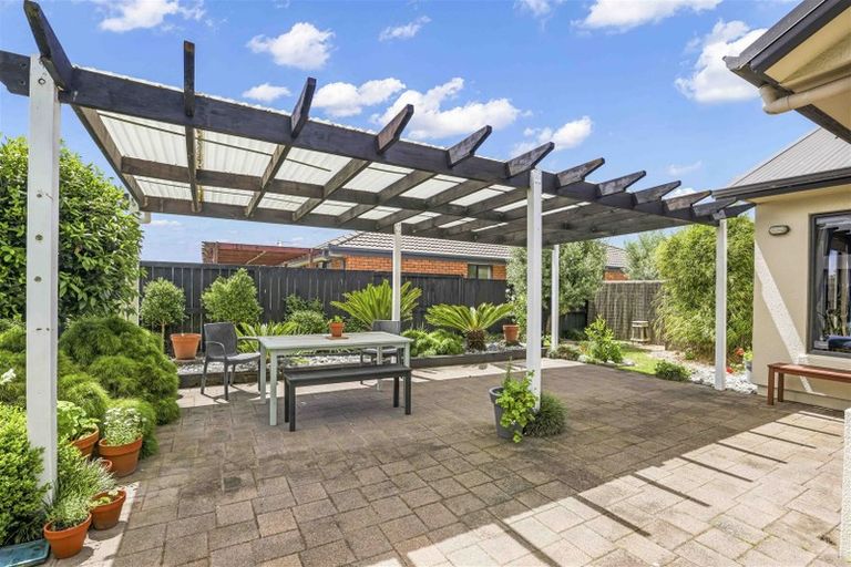 Photo of property in 17 Aldona Place, Fairview Downs, Hamilton, 3214