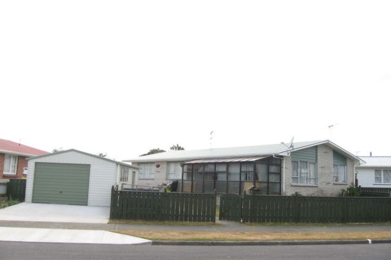 Photo of property in 5 Kentucky Street, Totara Park, Upper Hutt, 5018
