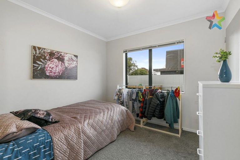 Photo of property in 2/32 Park Avenue, Epuni, Lower Hutt, 5011