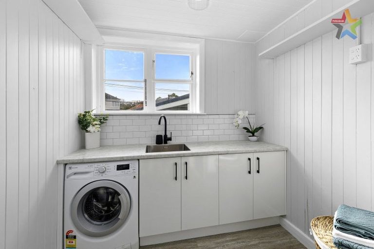 Photo of property in 72 Witako Street, Epuni, Lower Hutt, 5011