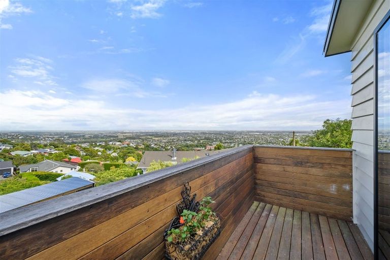 Photo of property in 94a Dyers Pass Road, Cashmere, Christchurch, 8022