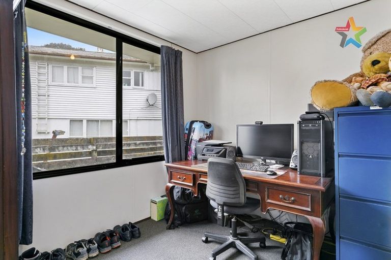 Photo of property in 2/19 Eldon Grove, Taita, Lower Hutt, 5019