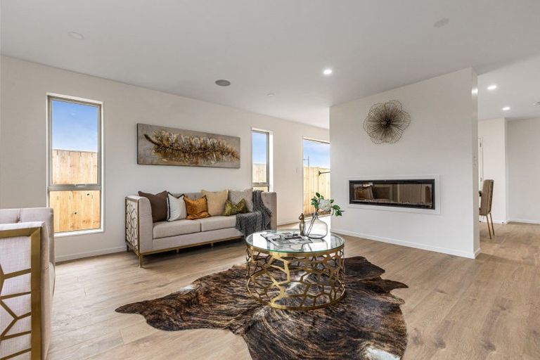 Photo of property in 26 Kaitiaki Drive, Clarks Beach, 2122