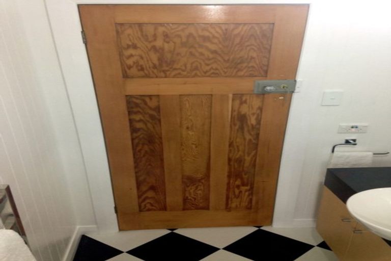 Photo of property in 66 Ludlam Street, Seatoun, Wellington, 6022