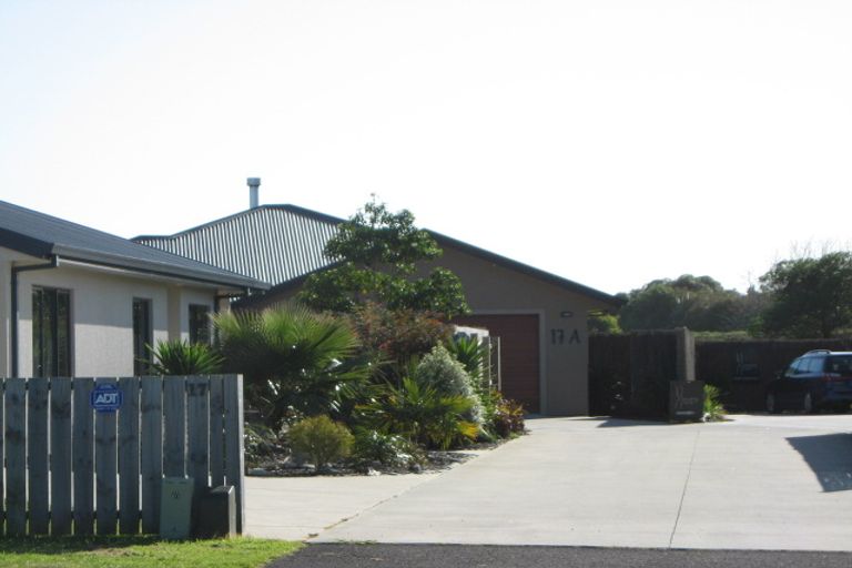 Photo of property in 17a Bunyan Road, Coastlands, Whakatane, 3120