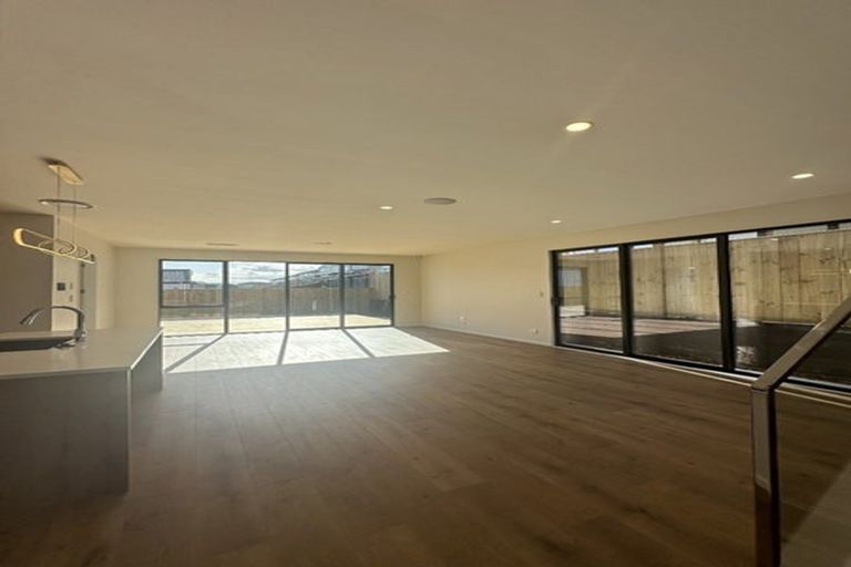 Photo of property in 13 Ridgehill Rise, Flat Bush, Auckland, 2019