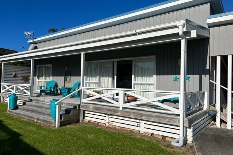 Photo of property in 32a Ruamoana Place, Omokoroa, 3114