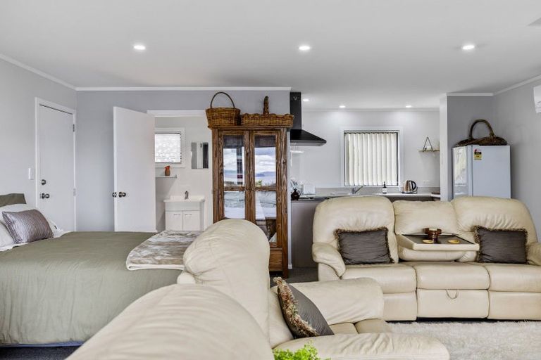 Photo of property in 6 Turangitukua Terrace, Kuratau, Turangi, 3381