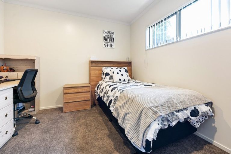 Photo of property in 4 Blue Heron Rise, Stanmore Bay, Whangaparaoa, 0932