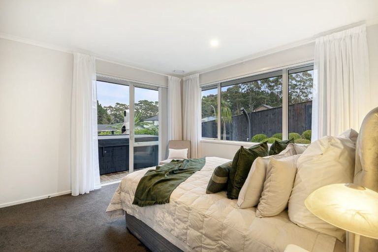 Photo of property in 23 Maraeariki Avenue, Orewa, 0931