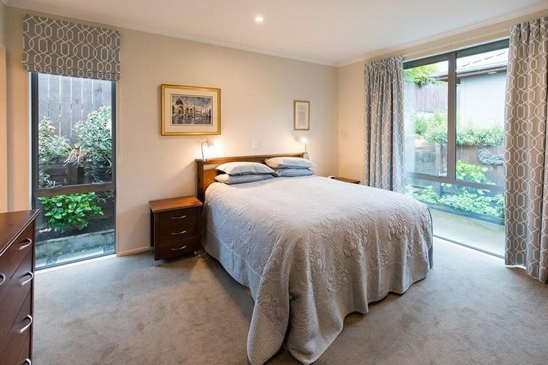 Photo of property in 12 Montecillo Lane, Mornington, Dunedin, 9011