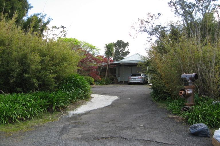Photo of property in 95 Mcentee Road, Waitakere, Auckland, 0816