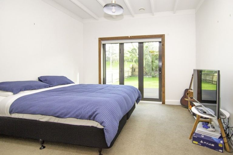 Photo of property in 12 Napier Road, Terrace End, Palmerston North, 4410