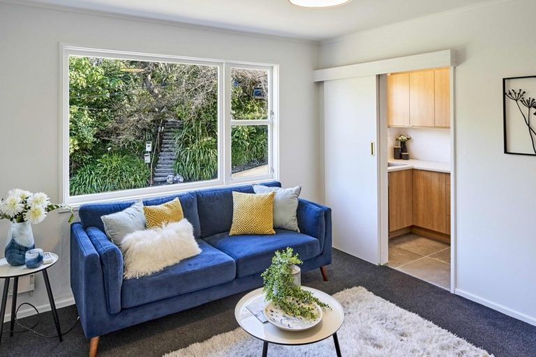 Photo of property in 1/24 Crieff Street, Northland, Wellington, 6012