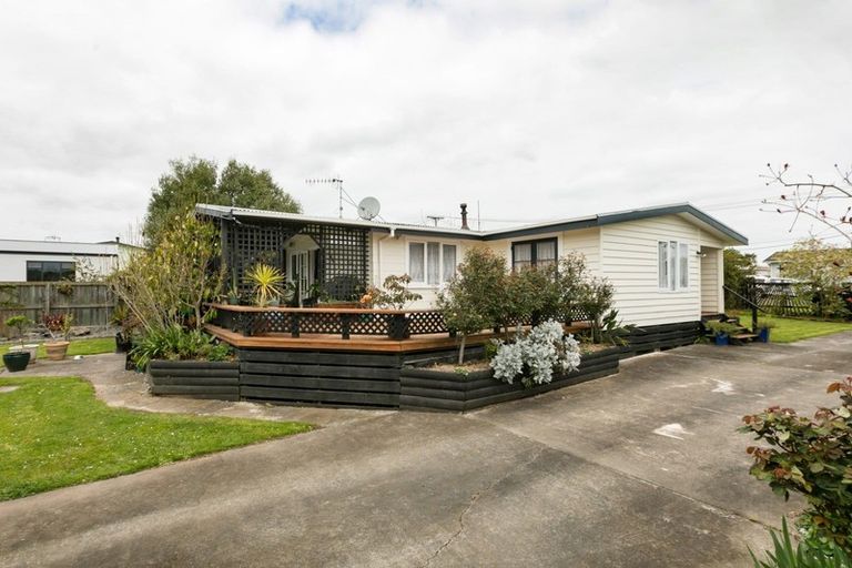Photo of property in 11 Smith Street, Waipukurau, 4200