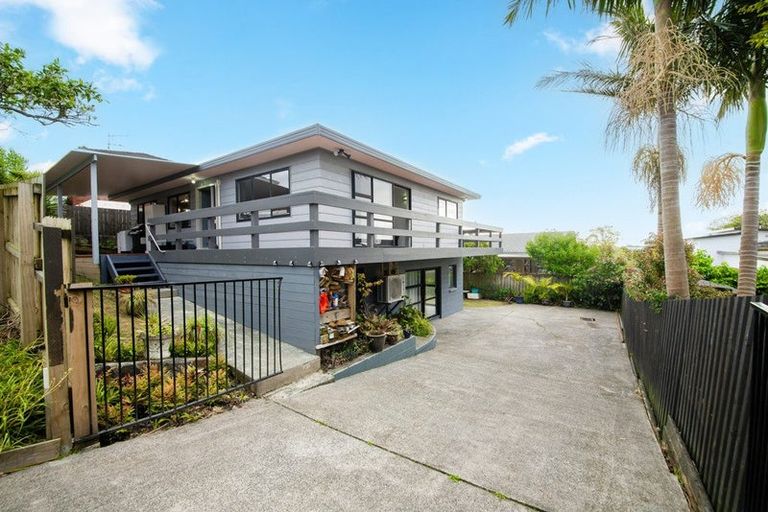Photo of property in 2/7 Duke Street, Papakura, 2110