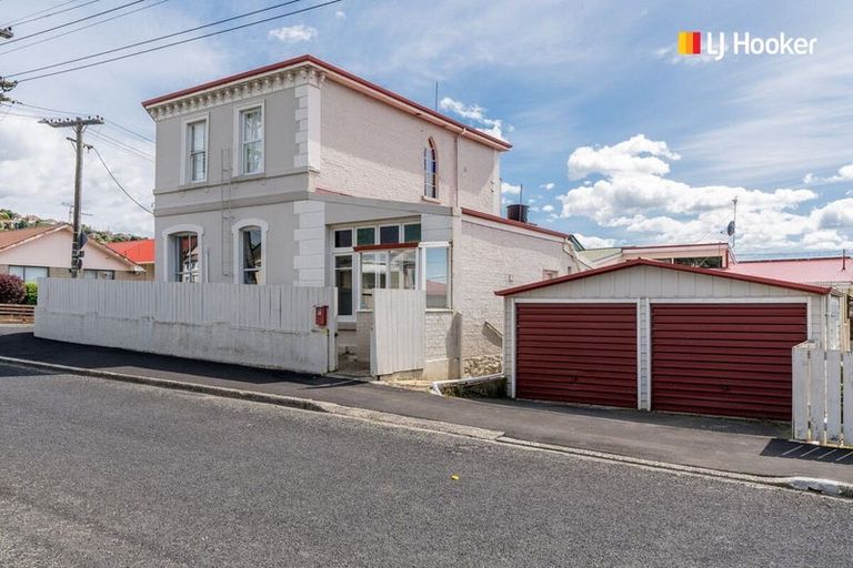 Photo of property in 7 Alfred Street, Caversham, Dunedin, 9012