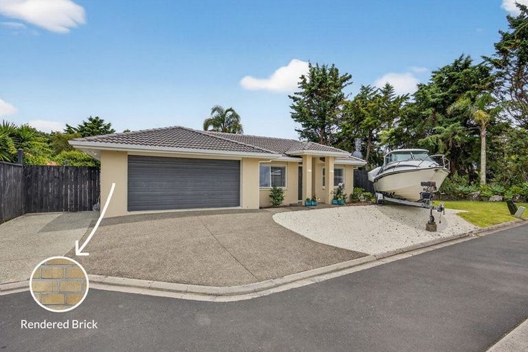 Photo of property in 6d Clearwater Cove, West Harbour, Auckland, 0618