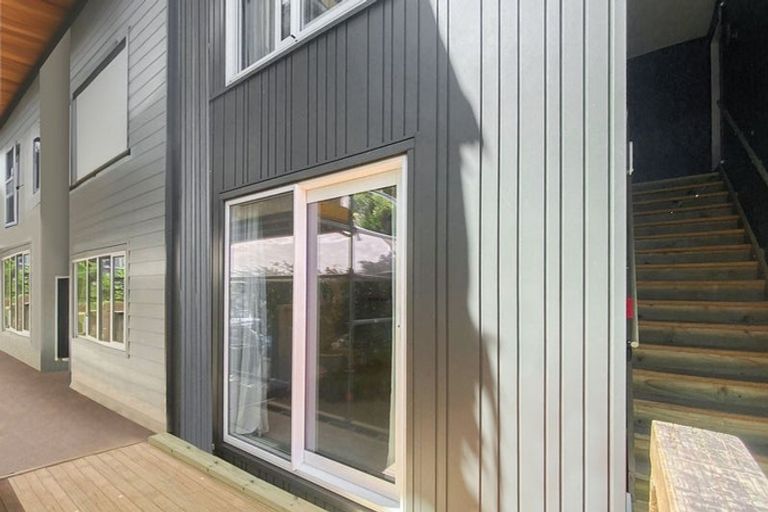 Photo of property in 19/3 Kelvin Grove, Te Aro, Wellington, 6011